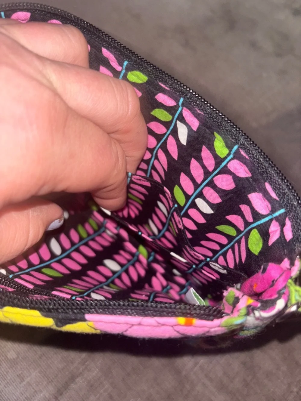 Vera Bradley Multicolor Floral Quilted Wristlet Wallet va va voom
